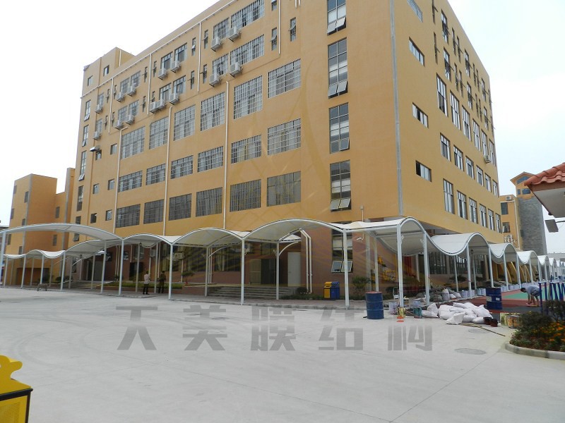 膜結(jié)構(gòu)遮陽連廊